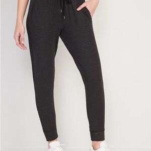 Old Navy Women's Charcoal Jogger Pants